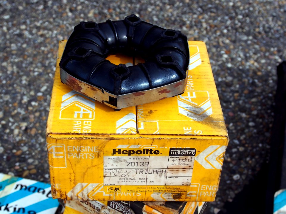 Triumph Hepolite engine part
