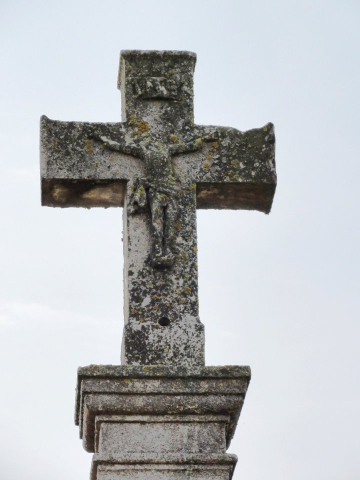 Troussey (Meuse) Croix de chemin A, croix recto