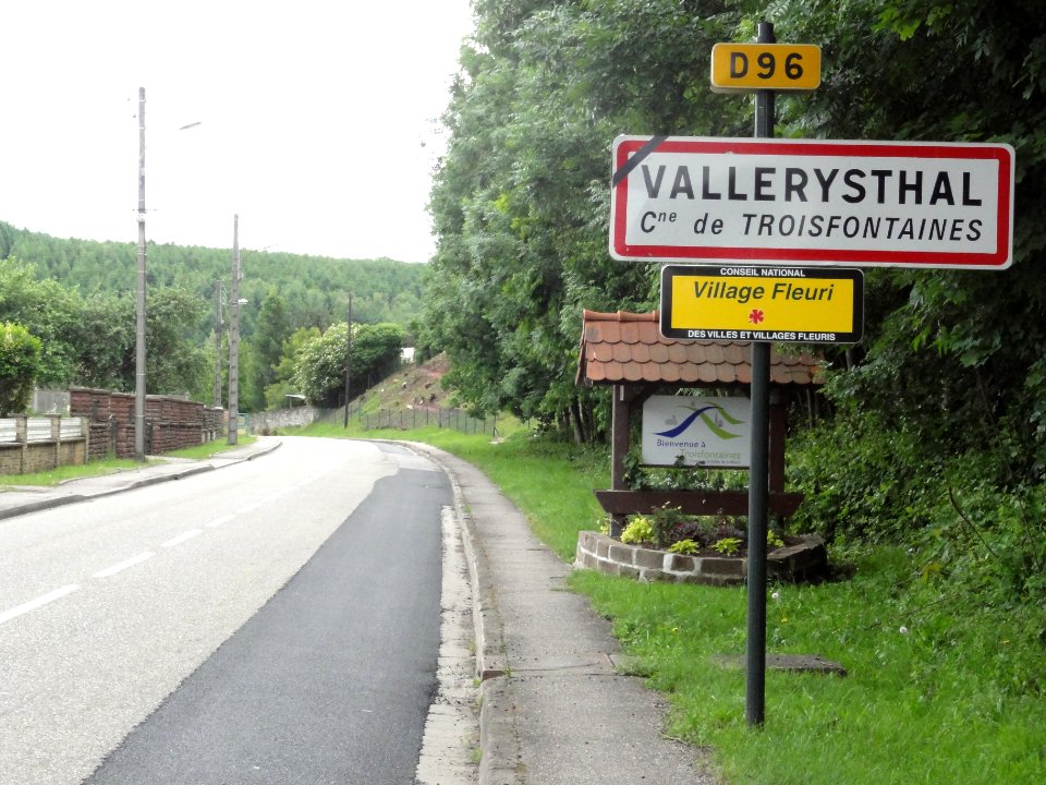Troisfontaines (Moselle) entrée Vallerysthal