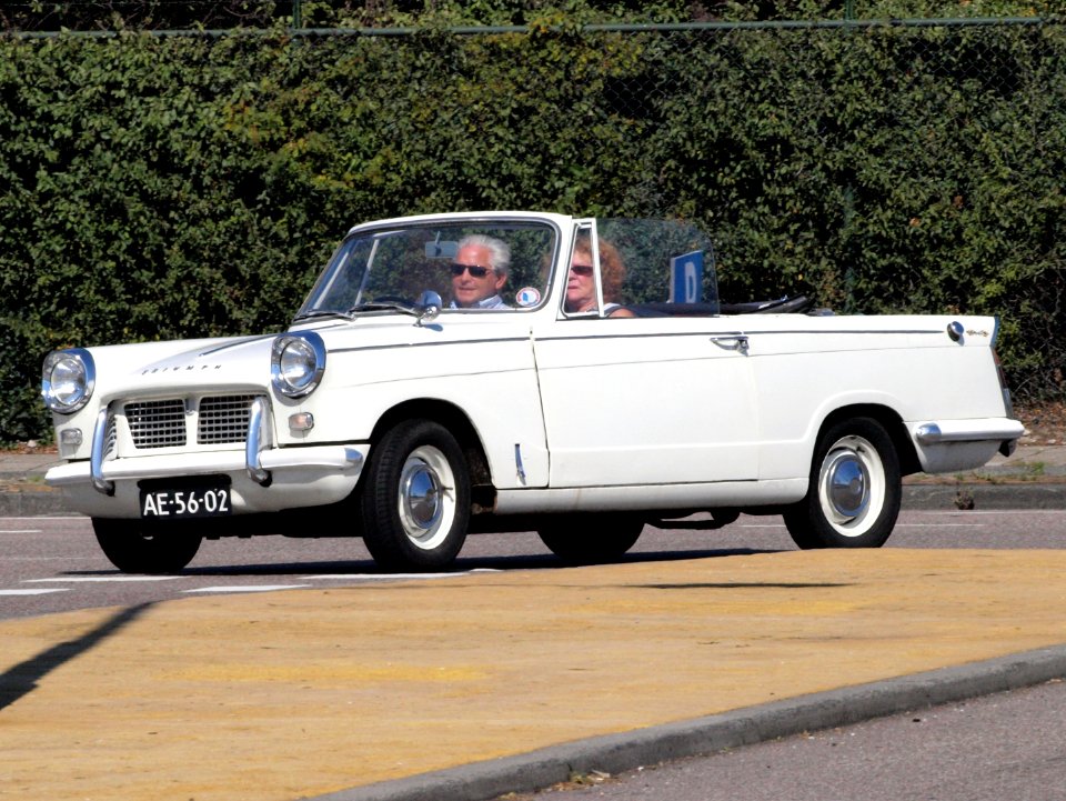 Triumph Herald Cabriolet AE-56-02 pic2