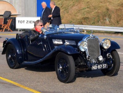 Triumph Gloria Southern Cross, dutch licence registration ND-87-37 pic1