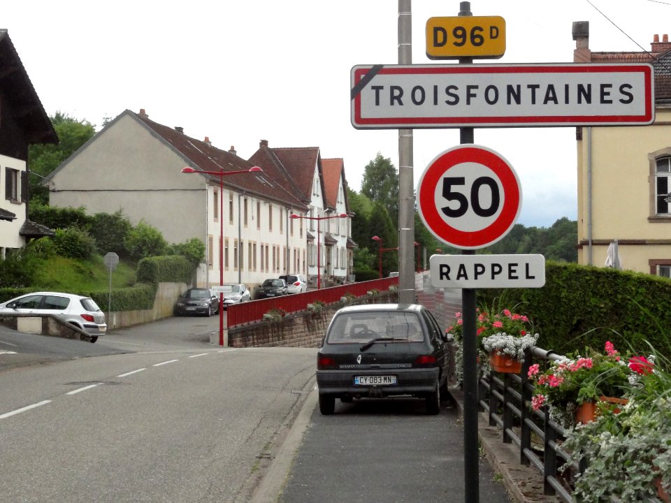 Troisfontaines (Moselle) entrée Troisfontaines