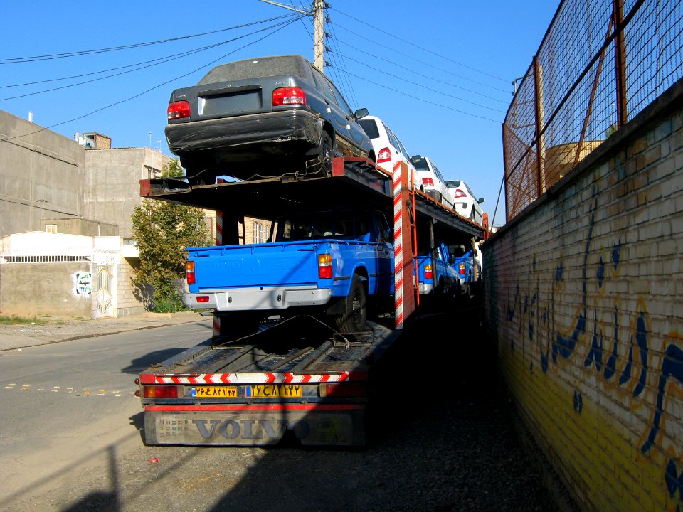 Truck Carrying Cars - Nishapur 2