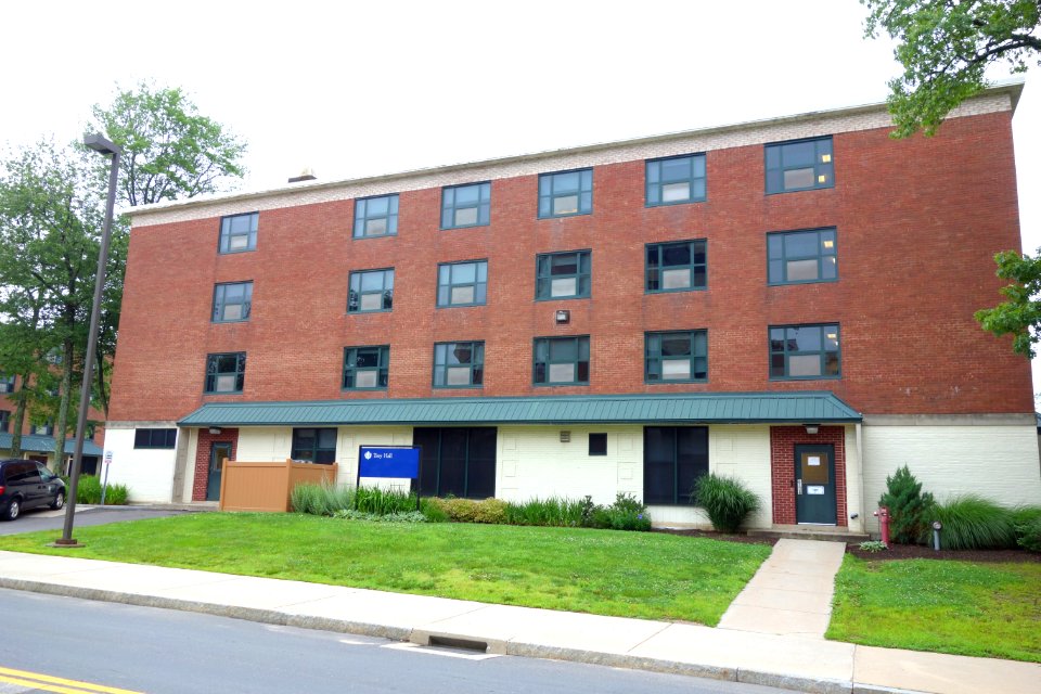 Troy Hall - University of Connecticut - DSC09910