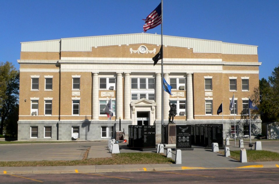 Tripp County, SD courthouse from S 1