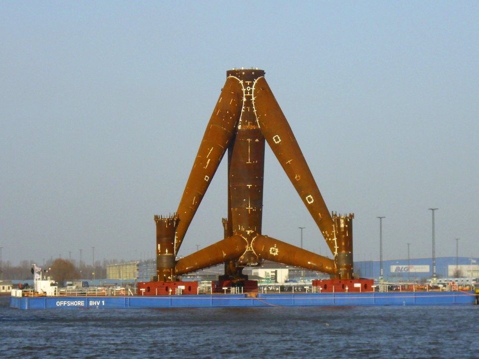 Tripod wind energy Brhv