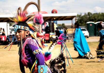 Headdress traditional feather