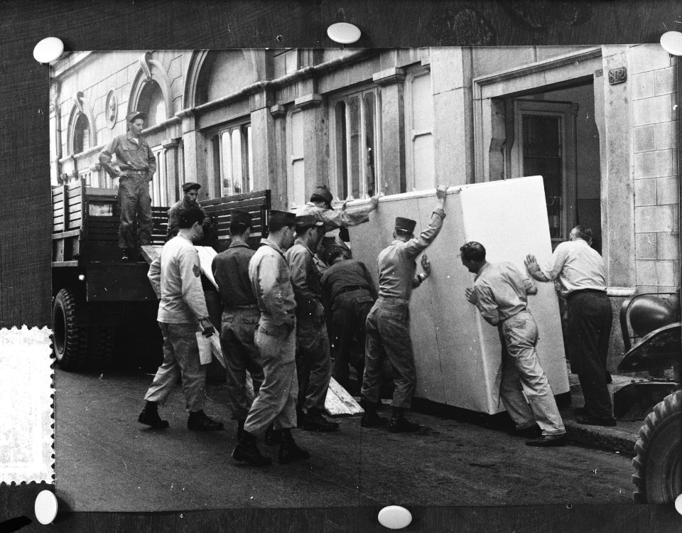 Triest toegewezen aan Italie, Amerikanen verlaten de stad, Bestanddeelnr 906-7724