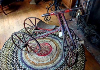 Tricycle - Joseph Allen Skinner Museum - DSC07789 photo