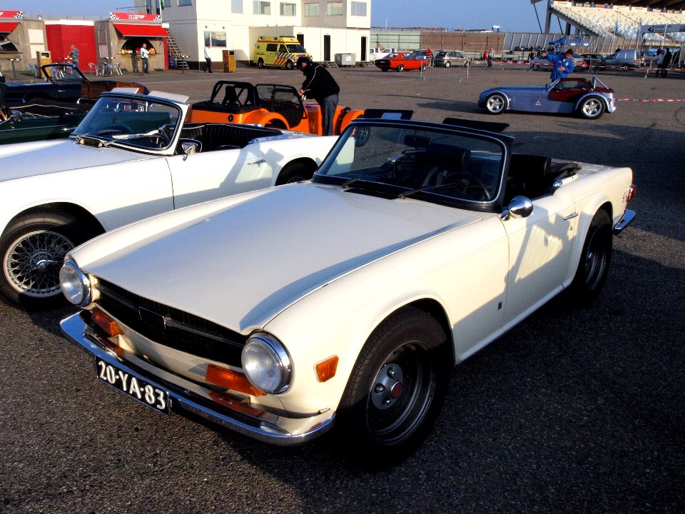 Triumph TR 6 dutch licence registration 20-YA-83
