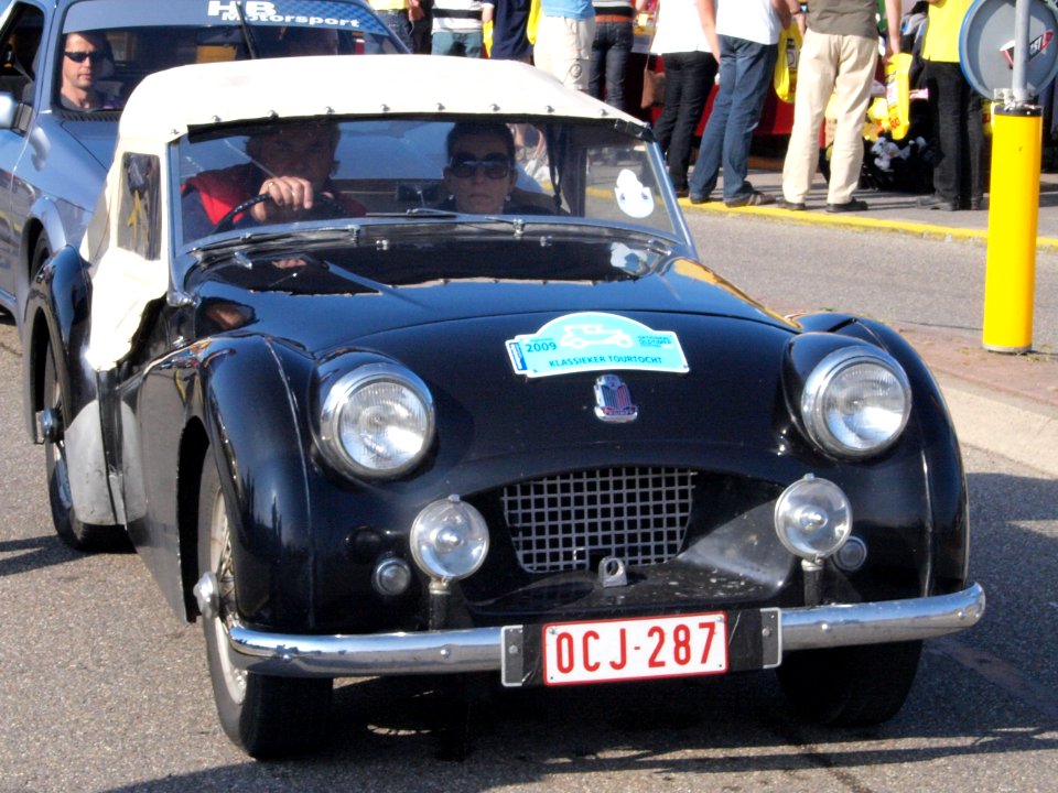 Triumph TR-2 belgium licence registration OCJ-287 pic1