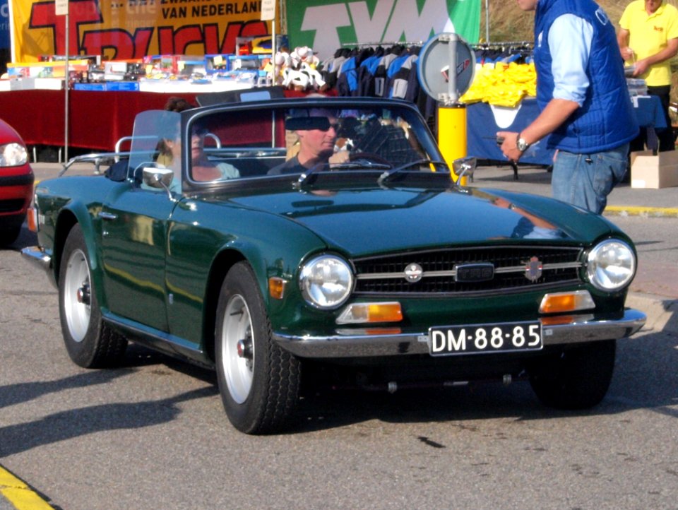 Triumph TR 6 dutch licence registration DM-88-85 pic3
