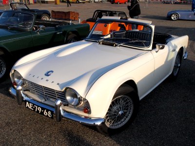 Triumph TR4 CABRIOLET AE-79-68
