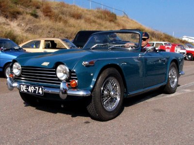 Triumph TR 250 dutch licence registration DE-49-74 pic2