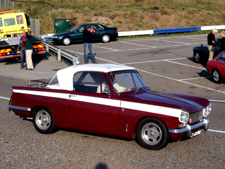 Triumph VIitesse 2 Liter dutch licence registration 65-68-DM pic3