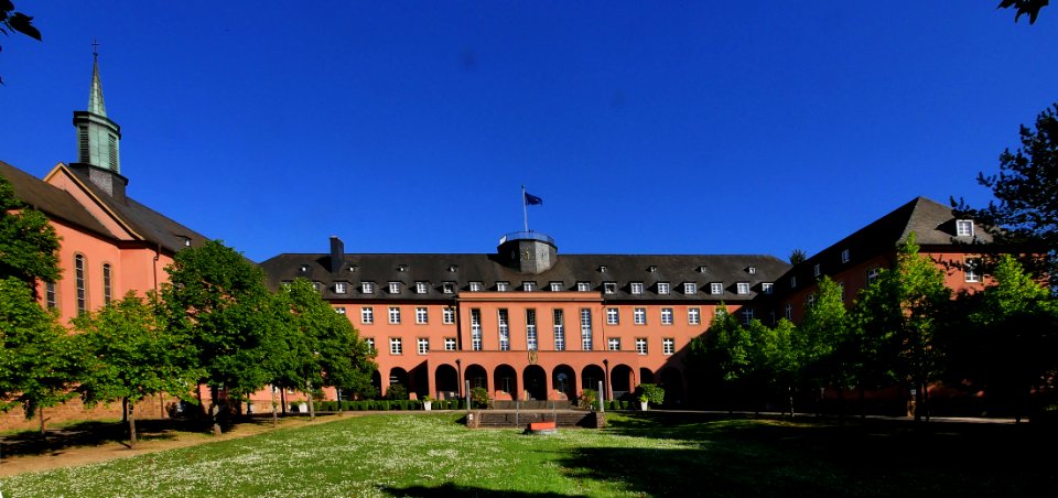 TrierKatholischeAkademieH2c - Kopie