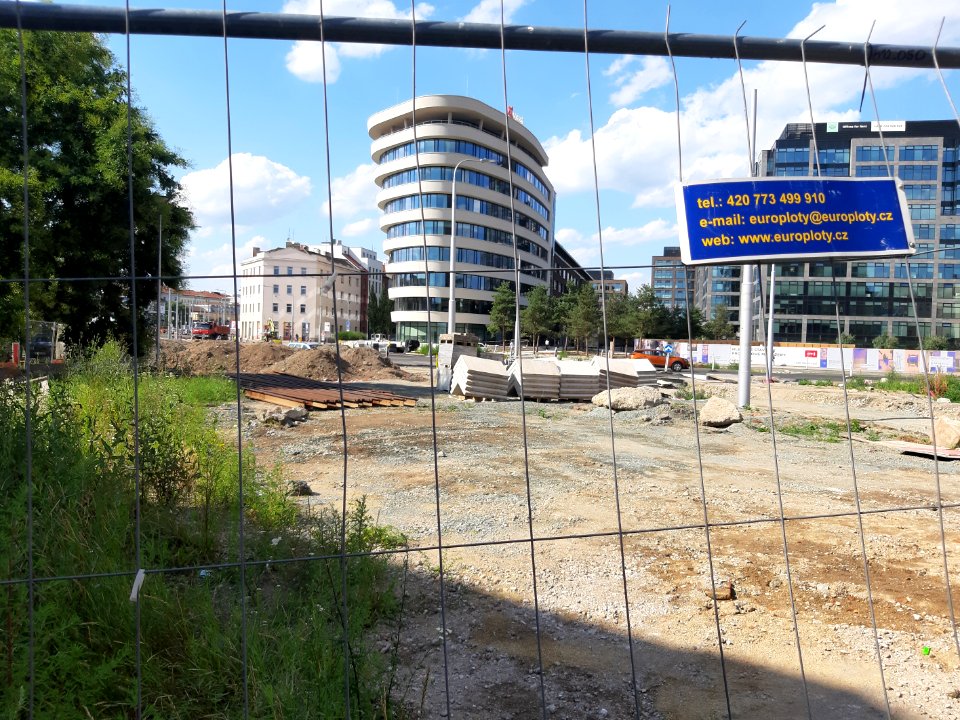 TRNITÁ VÝSTAVBA 20200722 161924