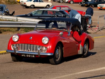 Triumph TR 3 dutch licence registration DE-88-14 pic1