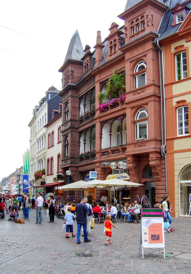 Trier, street detail, 2006-09-23