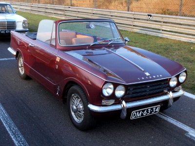 Triumph VITESSE 2.0L dutch licence registration DM-63-34 pic1