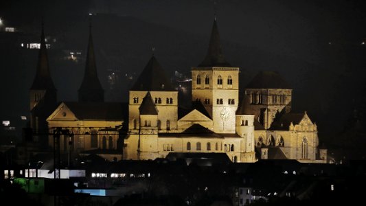 TrierDomVomSchillingerstegNachtsLEDH1d