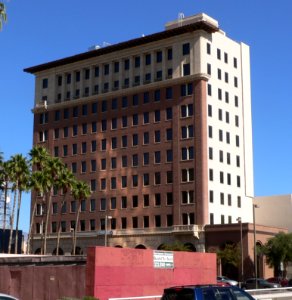 Valley National Bank building (Tucson) from SW 1