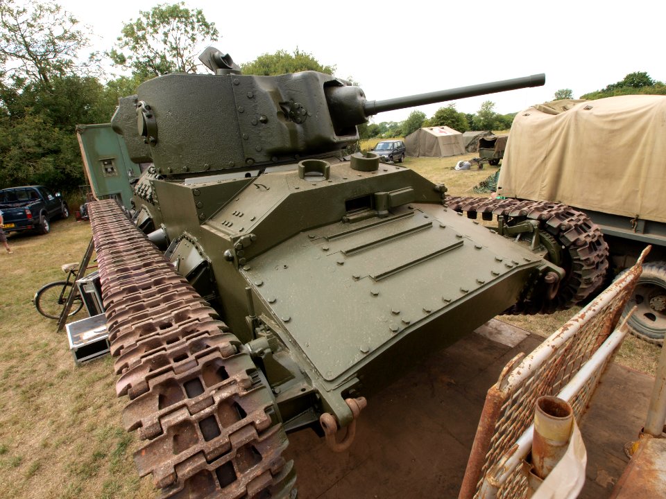 Valentine Mk V (1942) pic-006