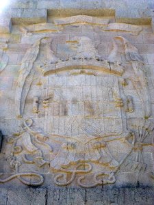 Valle de los Caídos - Frontis porticado de la Basílica 06