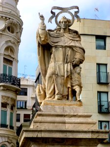 Valencia - Plaza de Tetuán, Monumento a San Vicente Ferrer 2