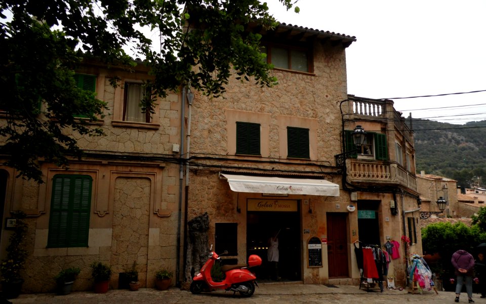 VALLDEMOSSA-MAJORKA, AB-306