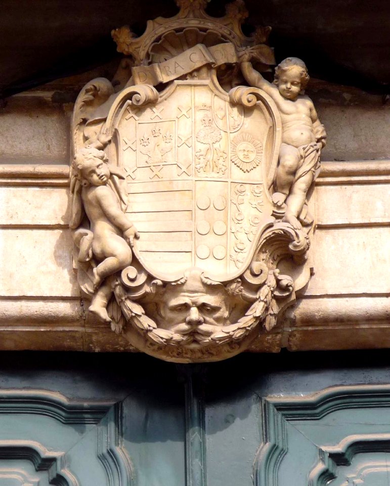 Valencia - Portal 08
