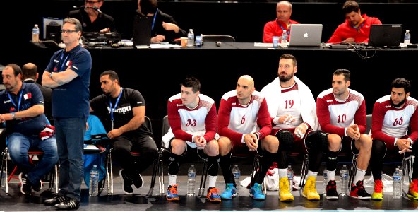 Valero Rivera (père) et le banc Qatari-GoldenLeague-20160110