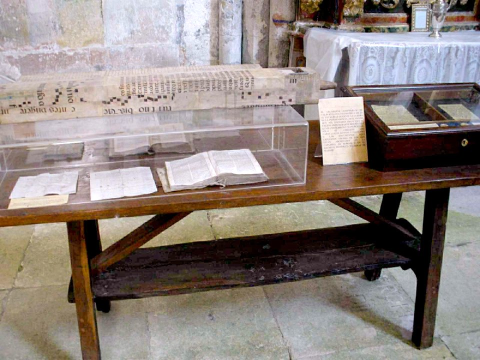 Valpuesta - Colegiata de Santa María, facsímiles de los Cartularios 1