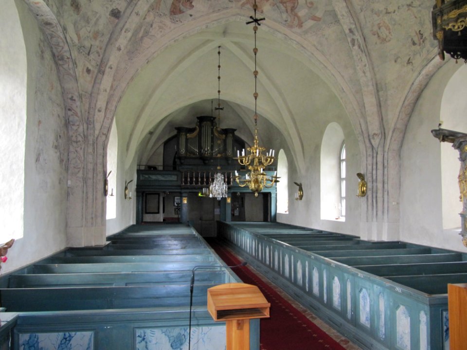 Vallby kyrka int03