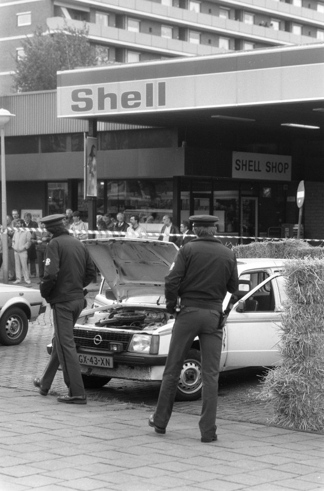 Valse bommelding auto in Amsterdam Noord, Bestanddeelnr 934-0970