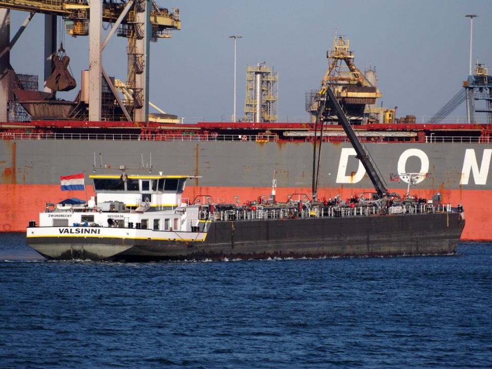Valsinni ENI 02331636, IJmuiden, Port of Amsterdam pic3
