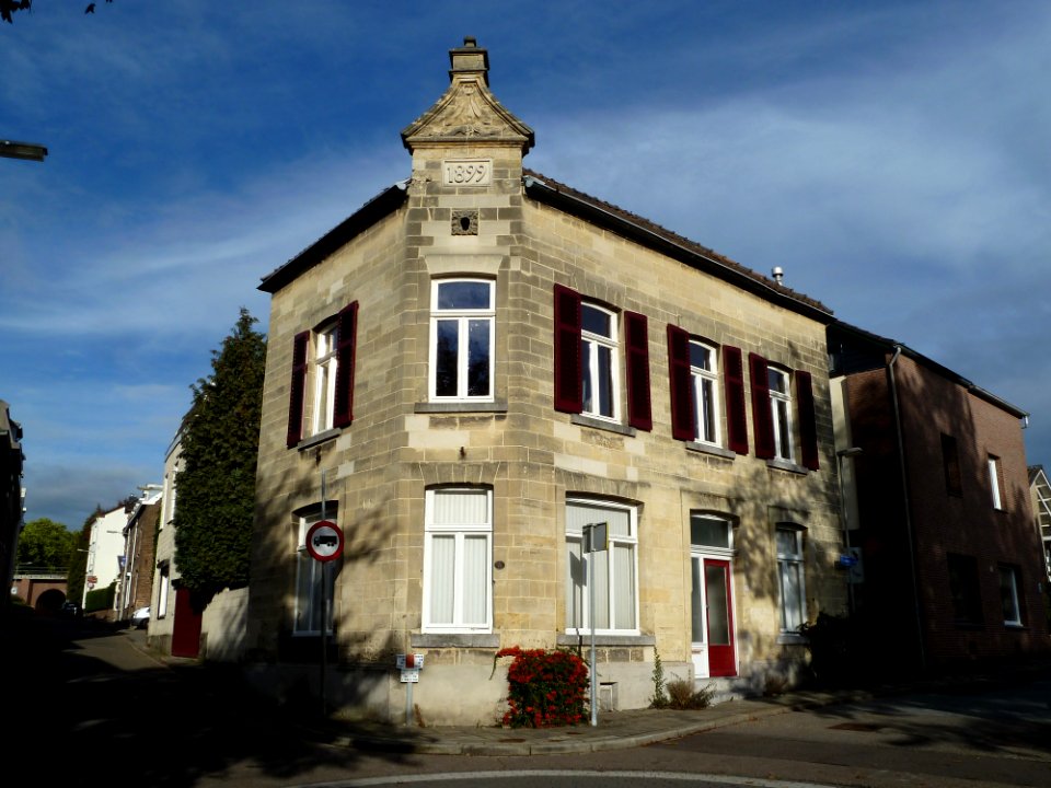 Valkenburg-Steenstraat 1