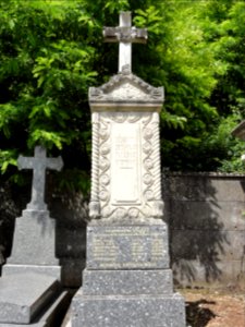 Valhey (M-et-M) monument aux morts (croix au cimetière)