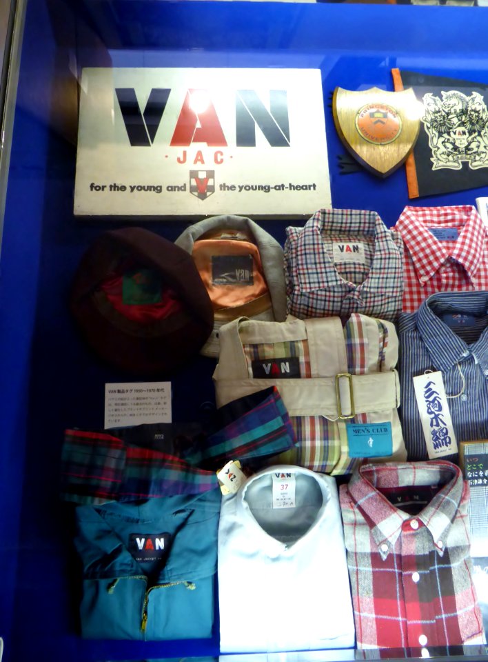 VAN JACKET CLOTHES