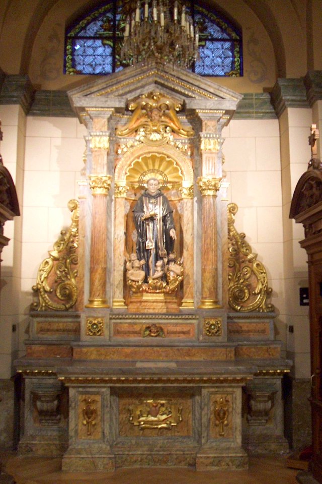 Valladolid - Iglesia del antiguo Convento de los Agustinos Filipinos 03
