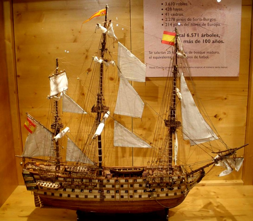 Valladolid - Museo de la Ciencia, modelo del galeón Santísima Trinidad