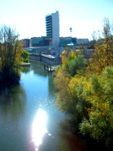 Valladolid - Río Pisuerga y Museo de la Ciencia photo