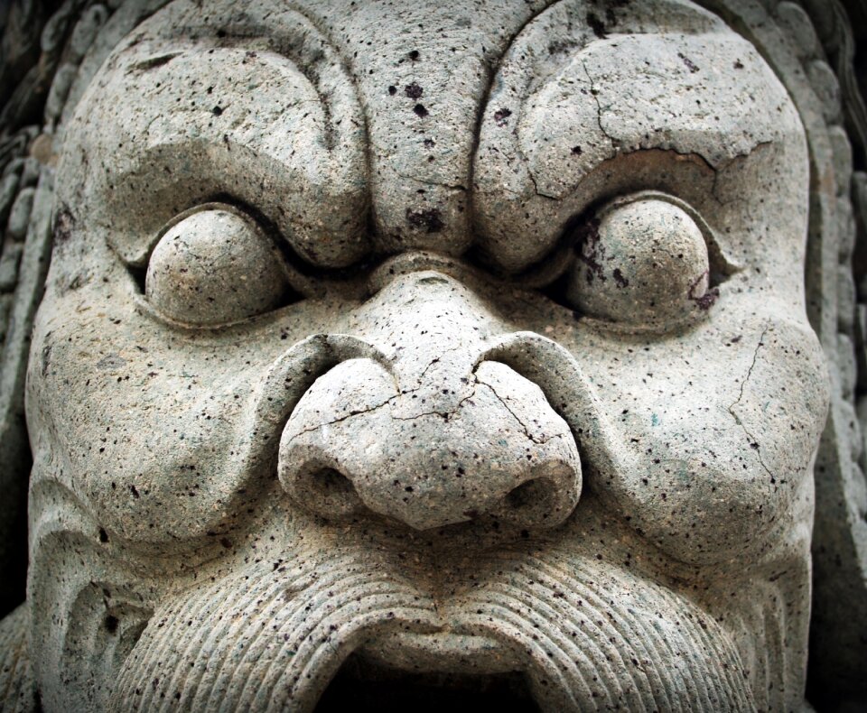 Sculpture ravana guard