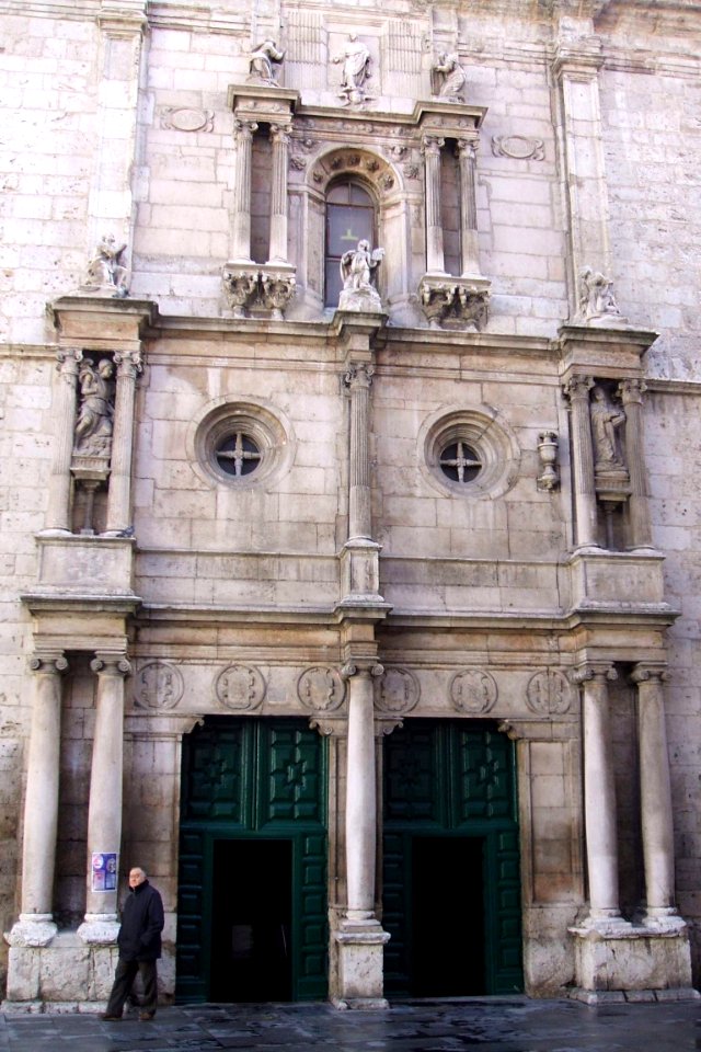 Valladolid - Iglesia de El Salvador 05b