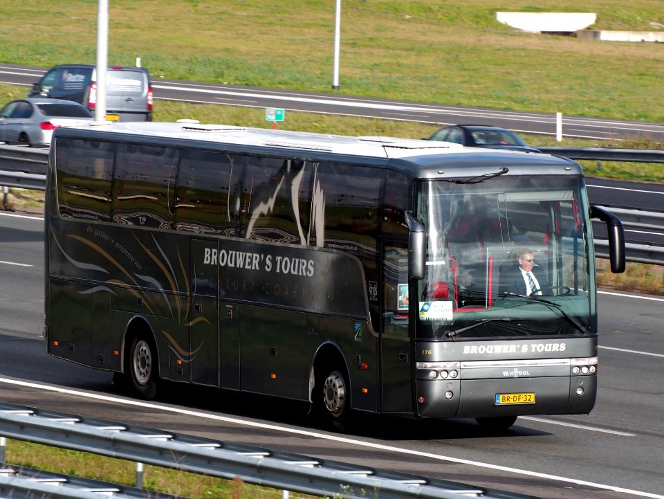 VAN HOOL T915 ACRON, Brouwers Tours