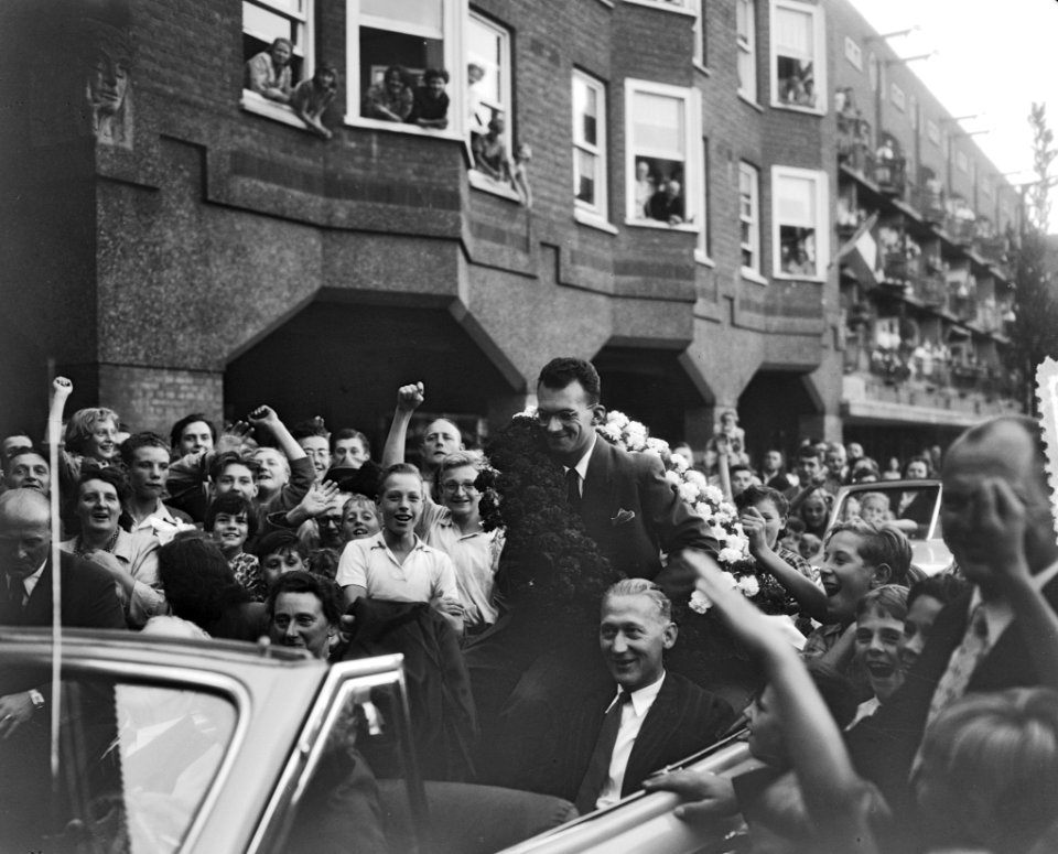 Van Heusden huldiging op Mercatorplein, Bestanddeelnr 905-2850