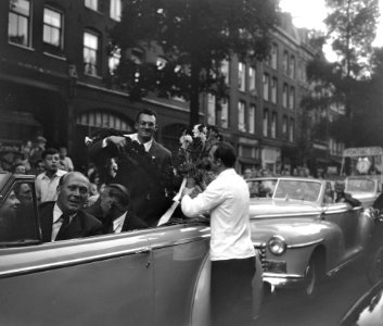 Van Heusden huldiging op Mercatorplein, Bestanddeelnr 905-2852