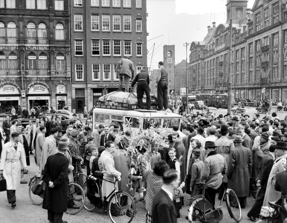 Van Houten expeditie terugkeer in Amsterdam, Bestanddeelnr 905-0485