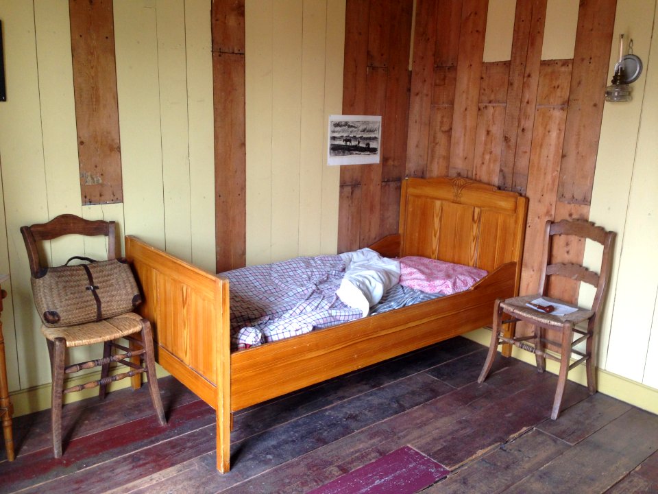 Van Gogh Huis (Drenthe), bovenverdieping, kamer in het logement - 1