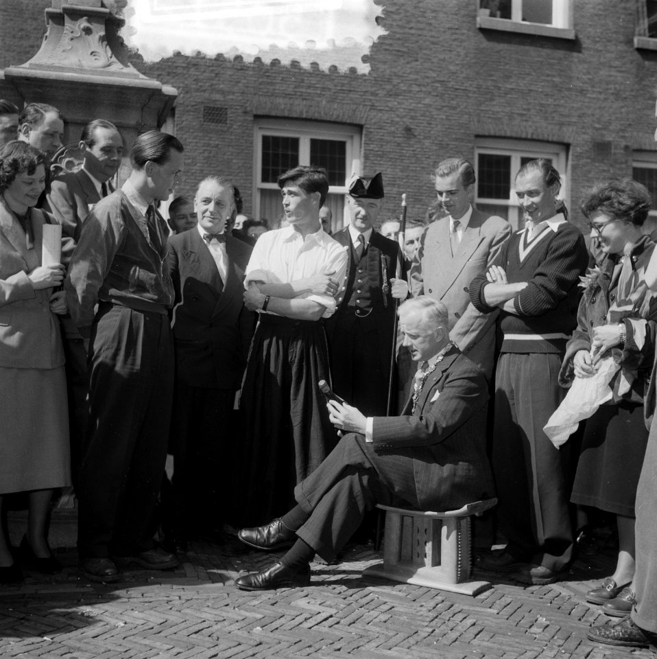 Van Houten expeditie terugkeer in Amsterdam Burgemeester Buhrmann (Weesp), Bestanddeelnr 905-0512